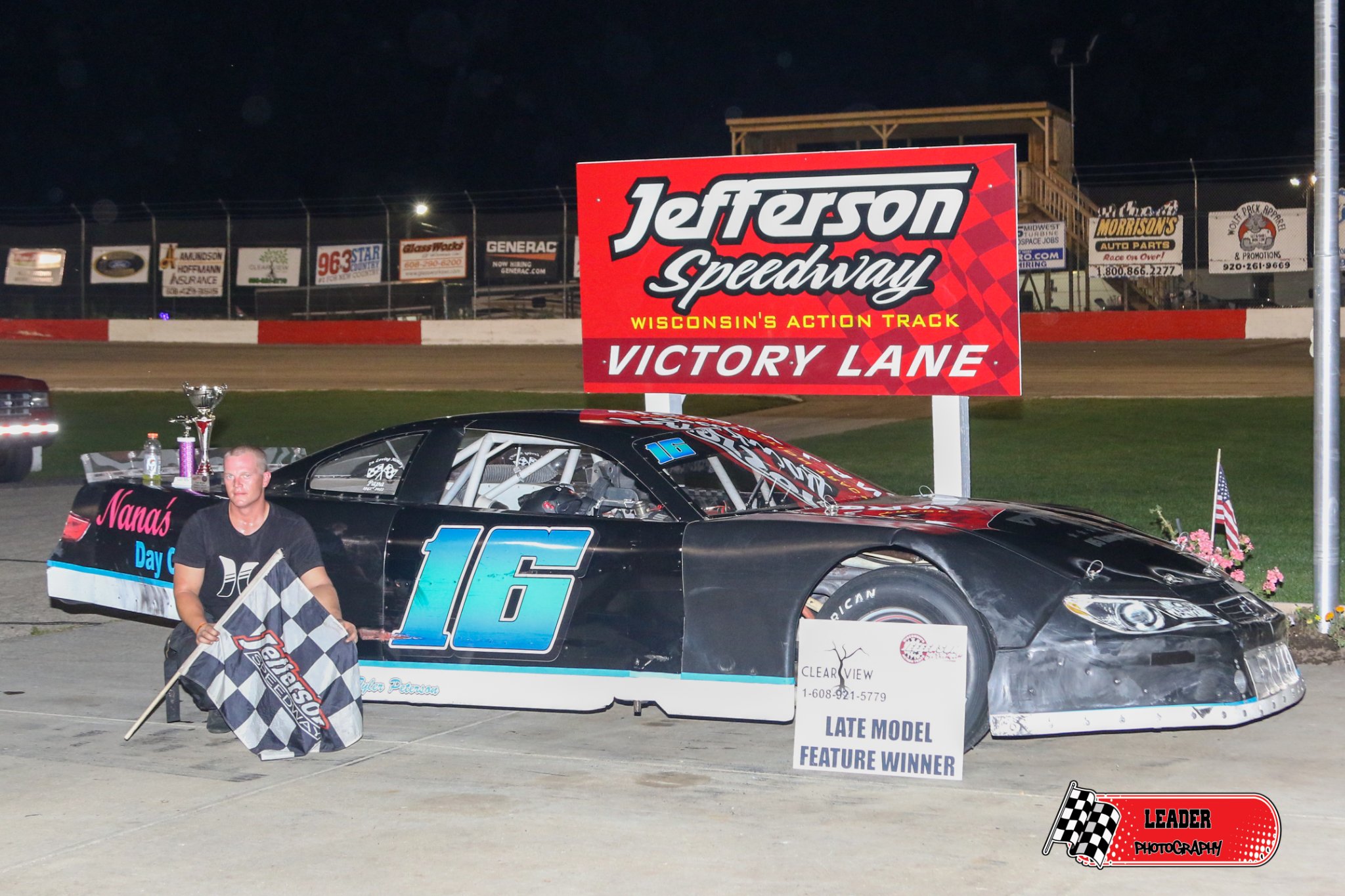 PETERSON CLAIMS FIRST CAREER FEATURE WIN